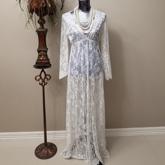 Maternity Photography Dress - Picture 2 of 3